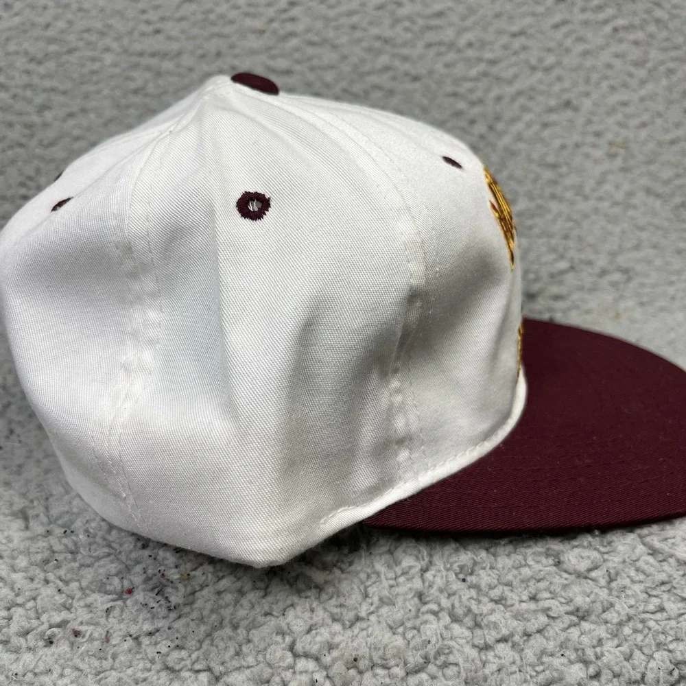 Vintage Minnesota Golden Gophers Hockey Snapback Hat Cap‎ Champion